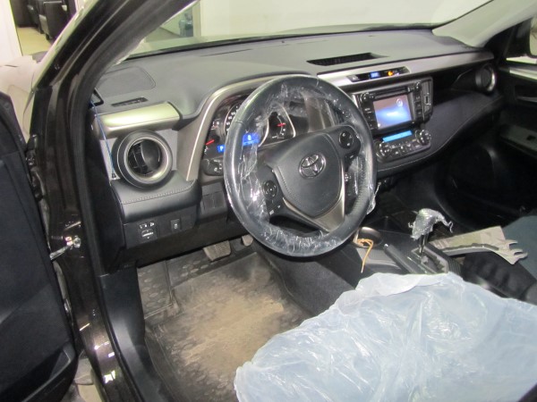 Установка сигнализации на Toyota RAV4