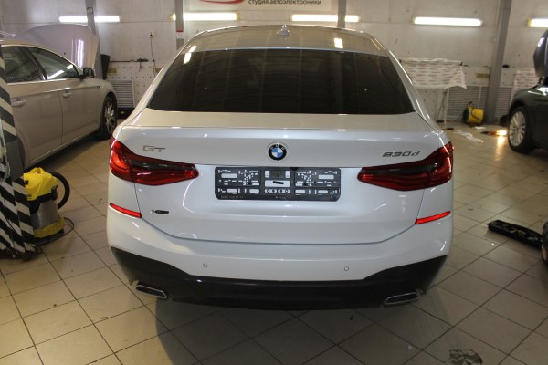 Установка охранного комплекса на BMW 5 Series GT
