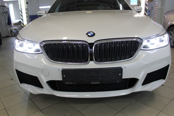 Установка охранного комплекса на BMW 5 Series GT