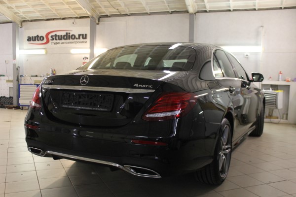 Установка охранного комплекса на Mercedes E-Class