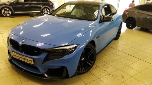 Установка охранного комплекса на BMW M4