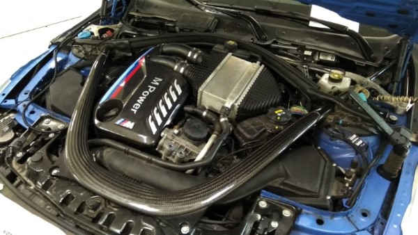 Установка охранного комплекса на BMW M4