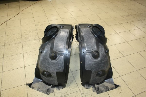 Шумоизоляция арок и локеров на BMW X1