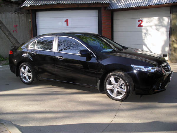 Установка противоугонного оборудования и тонирование стекол Honda Accord