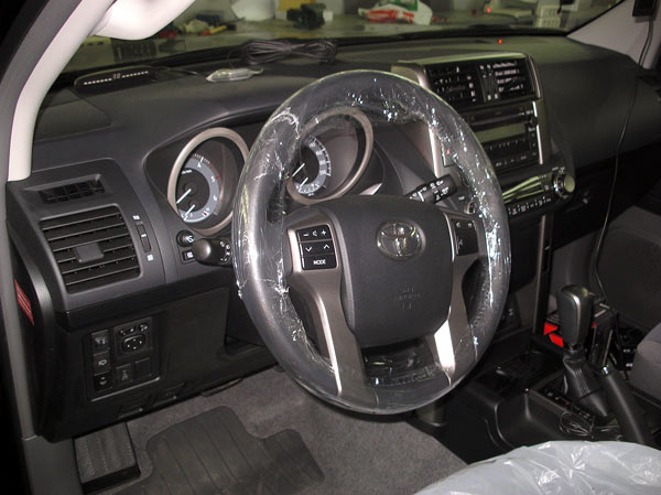Установка охранного комплекса на Toyota TLC Prado Установка охранного комплекса на Toyota TLC Prado