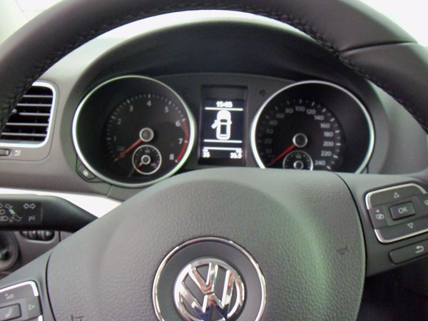 На автомобиль установлен охранный комплекс На автомобиль установлен охранный комплекс