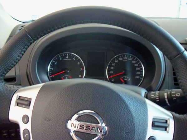 На автомобиль установлен охранный комплекс На автомобиль установлен охранный комплекс