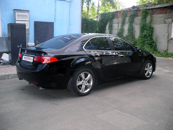 Тонировка стекол пленкой Johnson 15% светопропускаемостью