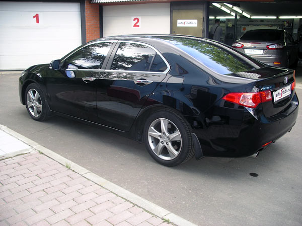 Тонировка стекол пленкой Johnson 15% светопропускаемостью