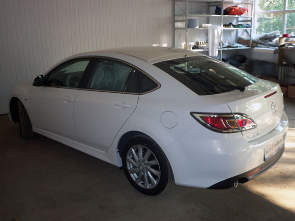 На автомобиль установлен охранный комплекс На автомобиль установлен охранный комплекс