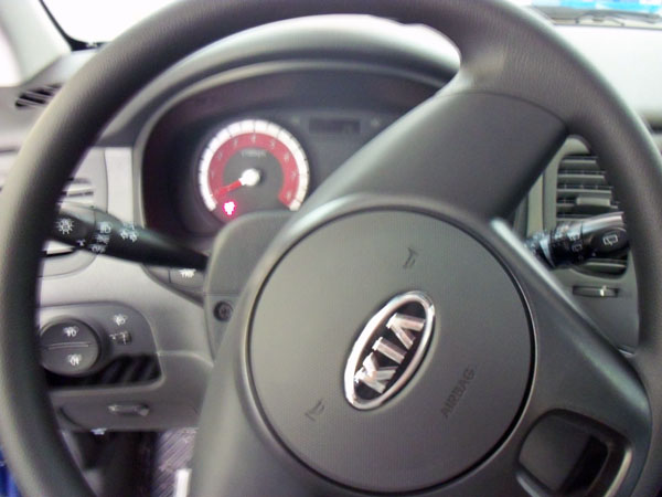 На автомобиль установлен охранный комплекс