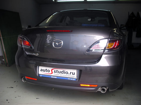 На автомобиль установлен охранный комплекс На автомобиль установлен охранный комплекс