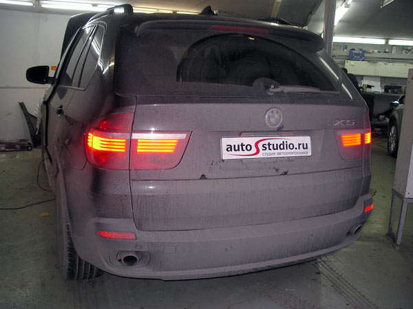 На автомобиль установлен противоугонный комплекс На автомобиль установлен противоугонный комплекс