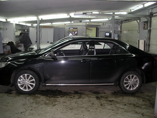 На автомобиль установлен охранный комплекс На автомобиль установлен охранный комплекс