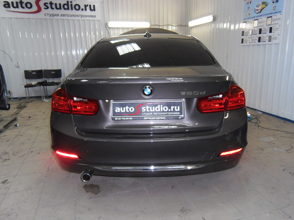 На автомобиль установлен охранный комплекс На автомобиль установлен охранный комплекс