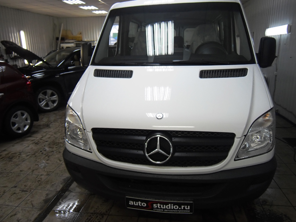 На автомобиль установлен охранный комплекс