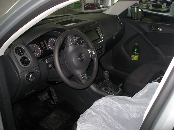 На автомобиль установлен охранный комплекс