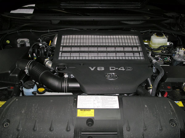 На автомобиль установлен охранный комплекс На автомобиль установлен охранный комплекс